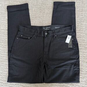 Banana Republic Men’s Black Travel Jean - Athletic Fit NWT 35x34
